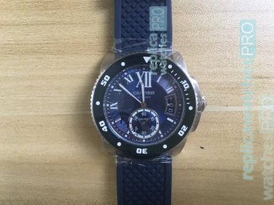 Top Graded Copy Calibre De Diver Cartier Blue Dial Blue Rubber Strap Watch